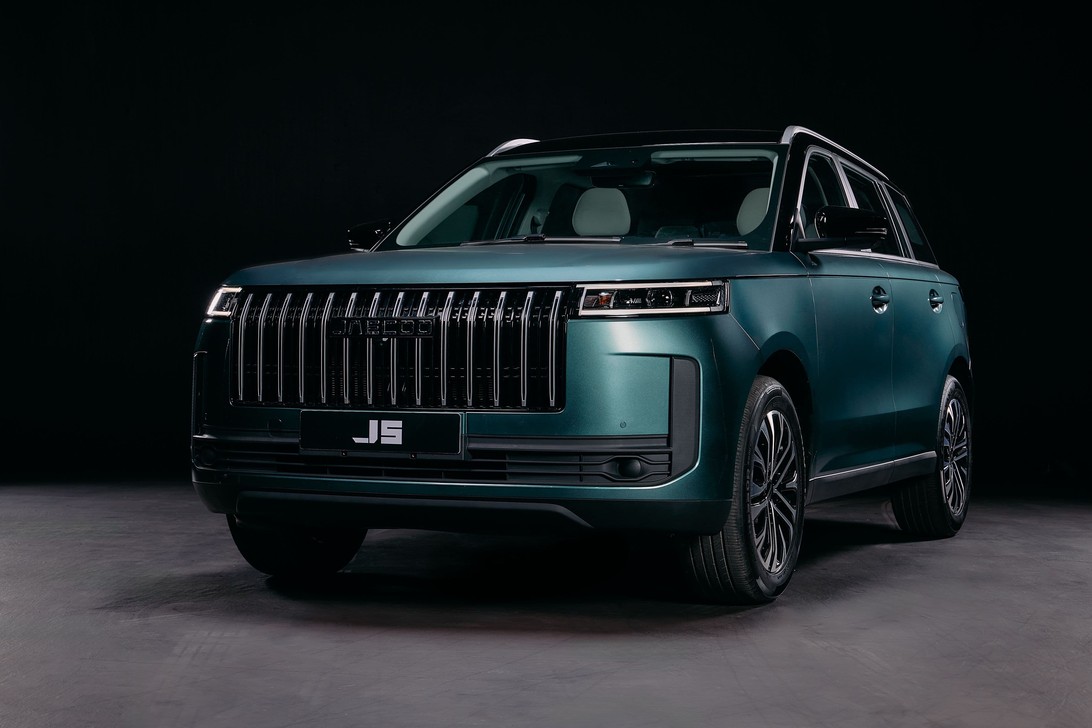 OMODA & JAECOO South Africa achieve record July sales and announce upcoming J5 launch